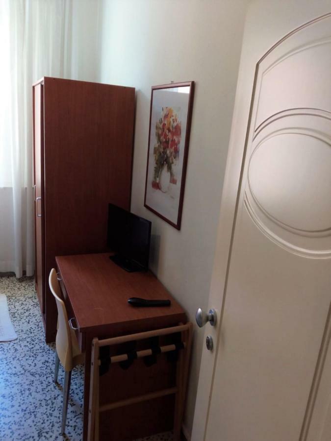Hotel Edy Rimini Exterior photo